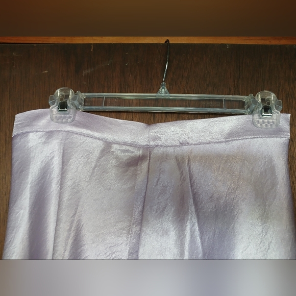Double Zero Elegant Lavender Satin Skirt - Picture 3 of 7